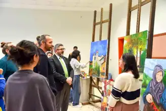 Üniversite Rektörü, Sanat Atölyesi'ni Ziyaret Etti